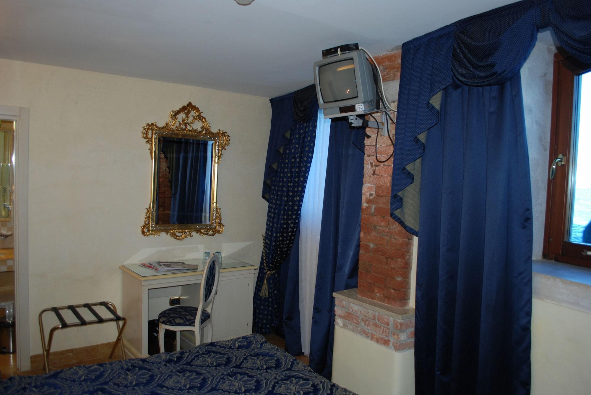 Vecellio Hotel Venice Exterior photo